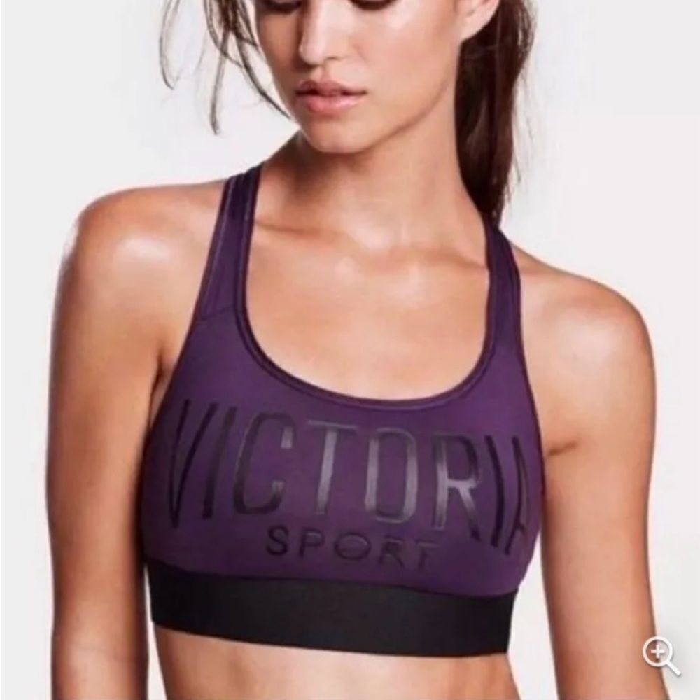 Victoria's Secret The Player Racerback Sport Bra purple and black, Size S